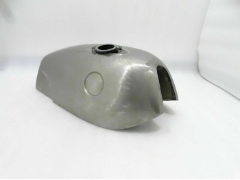 FIT FOR  NORTON FASTBACK COMMANDO RAW STEEL TANK TYPE 2 WITH BADGE RECESSES 