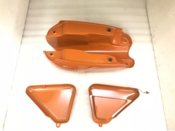 NORTON COMMANDO ROADSTER ORANGE PAINTED PETROL TANK +SIDE PANEL |Fit For