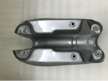 FIT FOR NORTON COMMANDO ROADSTER SILVER PAINTED WITH LOGO ALUMINUM PETROL TANK