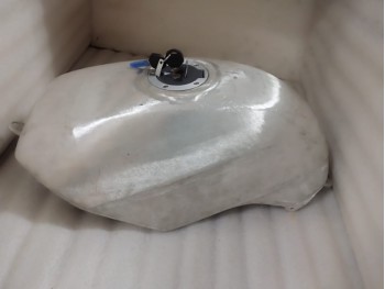 Fit For Honda Hawk GT NT650, RC31, Bros, all model years Aluminium Tank+ Cap