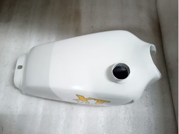 Fit For Yamaha XT 250 3Y3 4Y1 White Petrol tank 1980-1990